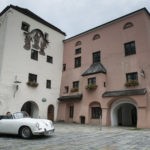 … ebenso wie die Kulisse. Hier unterwegs in der Altstadt von Burghausen.